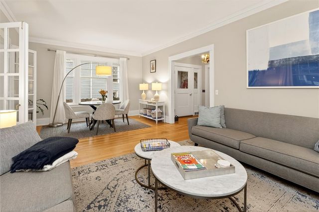 985 Harvard Street, Rochester, NY 14610