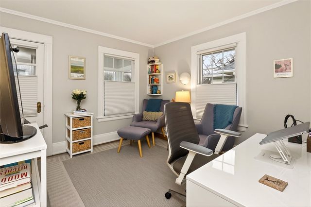 985 Harvard Street, Rochester, NY 14610