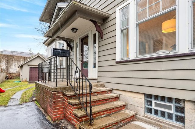 985 Harvard Street, Rochester, NY 14610