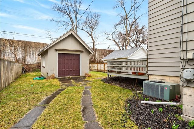 985 Harvard Street, Rochester, NY 14610