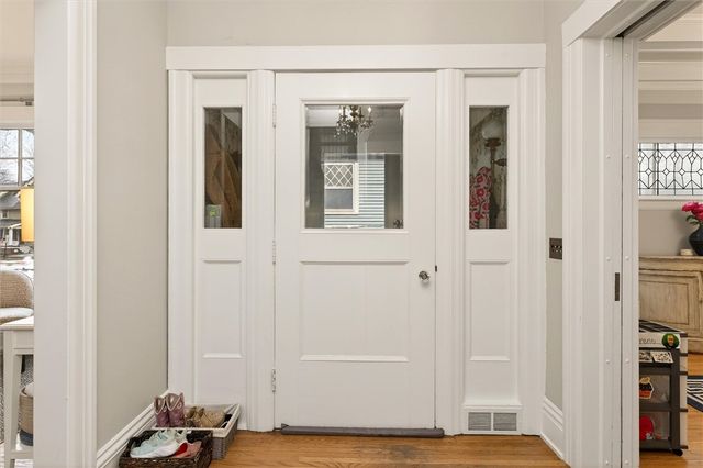 985 Harvard Street, Rochester, NY 14610