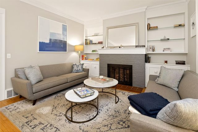 985 Harvard Street, Rochester, NY 14610