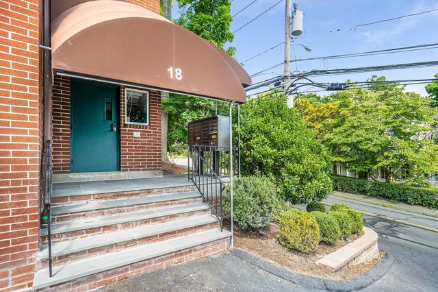 18 Fairfield Avenue A7, Norwalk, CT 06854