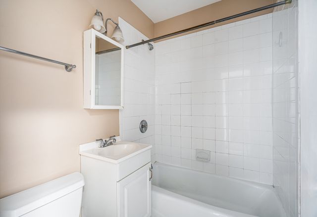 18 Fairfield Avenue A7, Norwalk, CT 06854