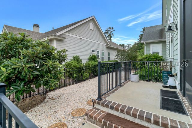240 Hampton Lake Dr, Bluffton, SC 29910