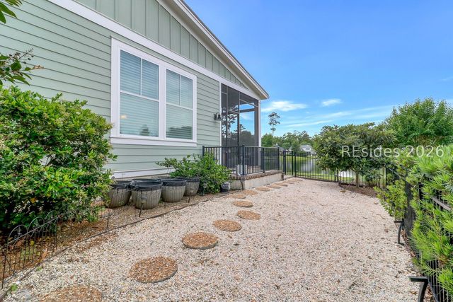 240 Hampton Lake Dr, Bluffton, SC 29910