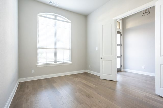 3521 Abingdon Avenue, Melissa, TX 75454