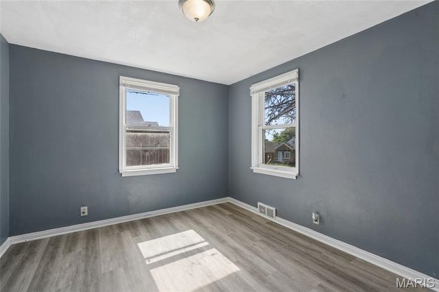 837 Wall Street, St Louis, MO 63147