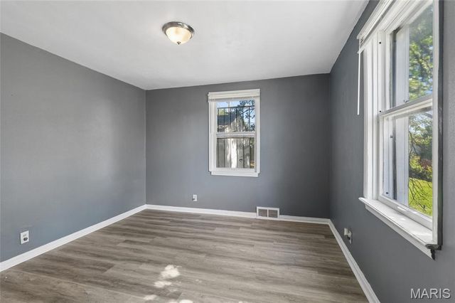 837 Wall Street, St Louis, MO 63147