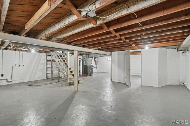 837 Wall Street, St Louis, MO 63147