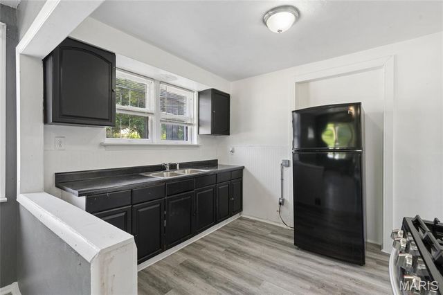 837 Wall Street, St Louis, MO 63147