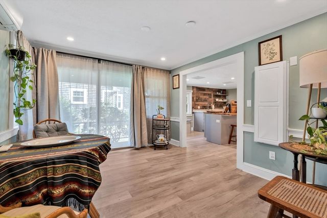 44 Maple Avenue, Barnstable, MA 02601