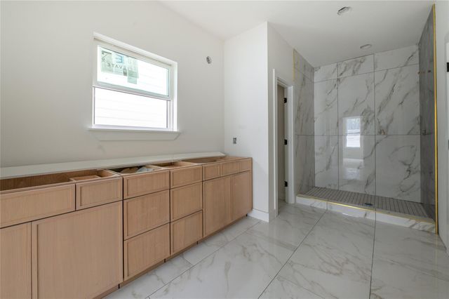 1507 W 23rd Street A, Houston, TX 77008