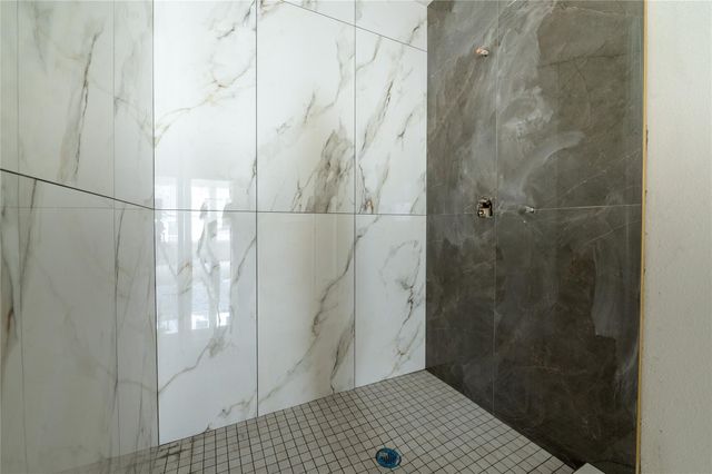 1507 W 23rd Street A, Houston, TX 77008