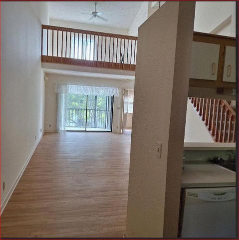 410 Harbour Pointe Way, Greenacres, FL 33413