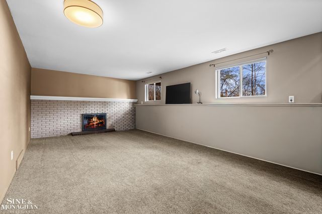 19330 Bainbridge Avenue, Livonia, MI 48152