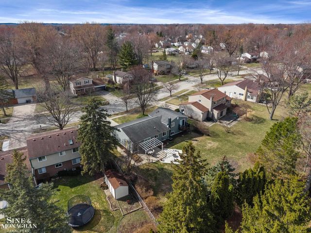 19330 Bainbridge Avenue, Livonia, MI 48152