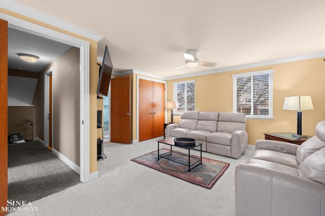 19330 Bainbridge Avenue, Livonia, MI 48152