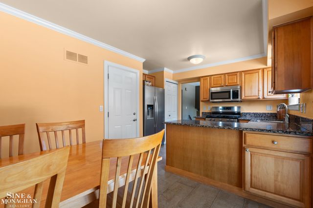 19330 Bainbridge Avenue, Livonia, MI 48152