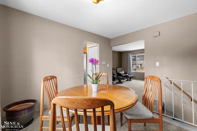 19330 Bainbridge Avenue, Livonia, MI 48152