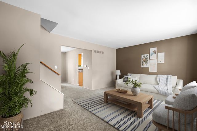 19330 Bainbridge Avenue, Livonia, MI 48152