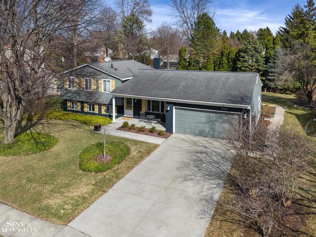 19330 Bainbridge Avenue, Livonia, MI 48152