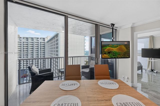 2655 Collins Avenue 1407, Miami Beach, FL 33140