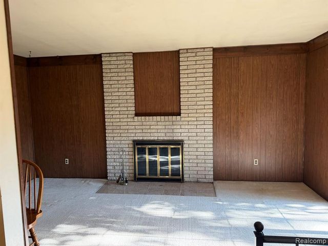 22475 Cranbrook Street, Trenton, MI 48183