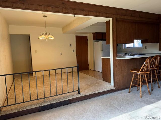 22475 Cranbrook Street, Trenton, MI 48183