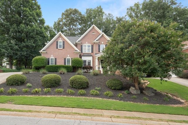 1215 Lake Washington Circle, Lawrenceville, GA 30043