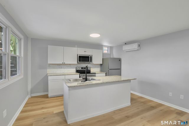 196 Hartford Road A, Manchester, CT 06040