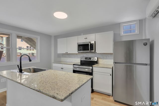 196 Hartford Road A, Manchester, CT 06040