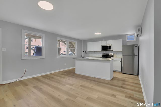 196 Hartford Road A, Manchester, CT 06040