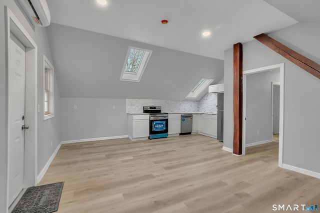 196 Hartford Road A, Manchester, CT 06040