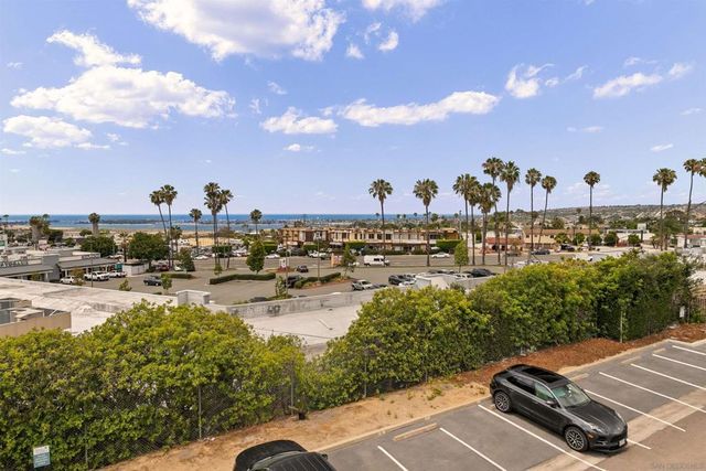 3020 Cowley Way 207, San Diego, CA 92117
