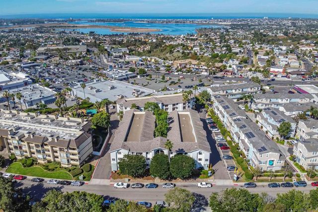 3020 Cowley Way 207, San Diego, CA 92117