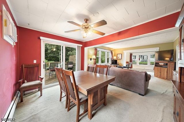 62 Vreeland Ave, Bloomingdale Boro, NJ 07403