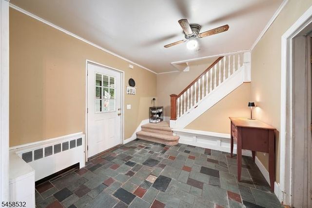 62 Vreeland Ave, Bloomingdale Boro, NJ 07403