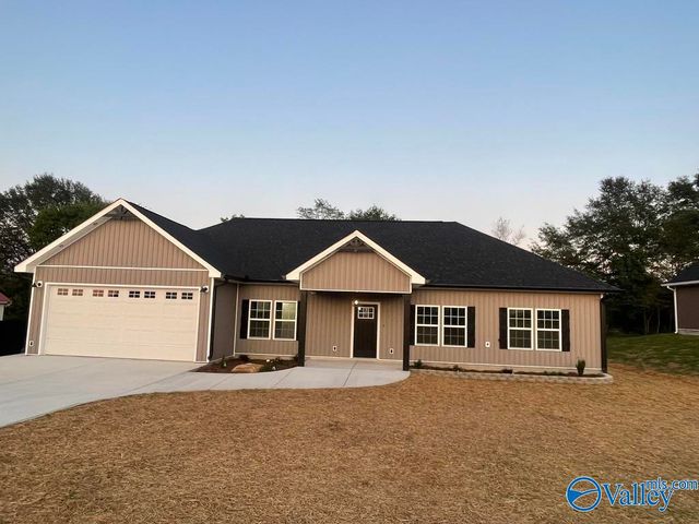 146 Carrington Lane, Albertville, AL 35950