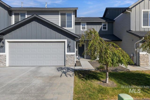962 W Woodpine St, Meridian, ID 83646 property photo