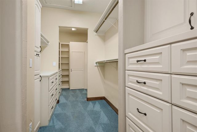 973 Kenlyn Drive, Crystal Beach, TX 77650