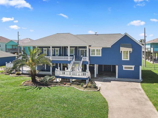 973 Kenlyn Drive, Crystal Beach, TX 77650