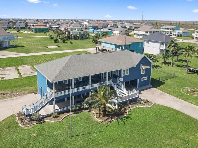 973 Kenlyn Drive, Crystal Beach, TX 77650