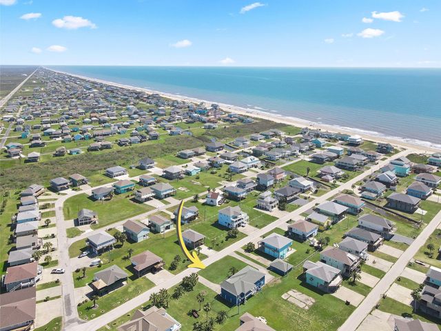 973 Kenlyn Drive, Crystal Beach, TX 77650