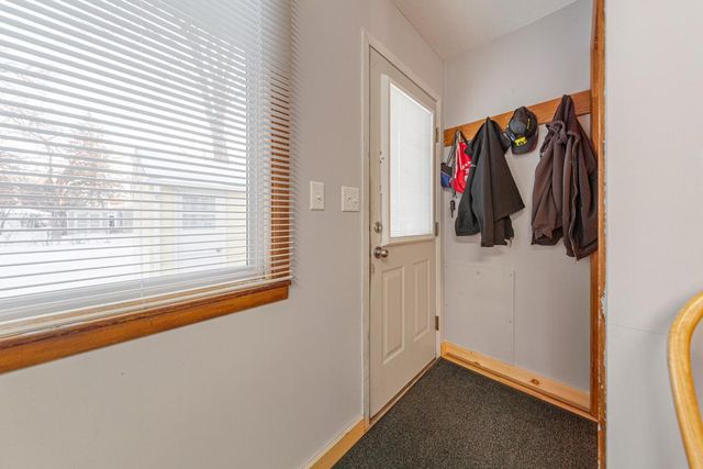 1221 Home Place, Faribault, MN 55021