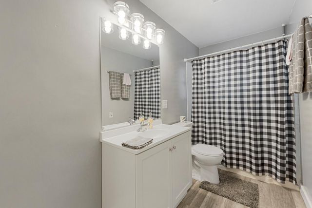 1221 Home Place, Faribault, MN 55021