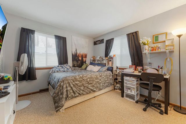 1221 Home Place, Faribault, MN 55021