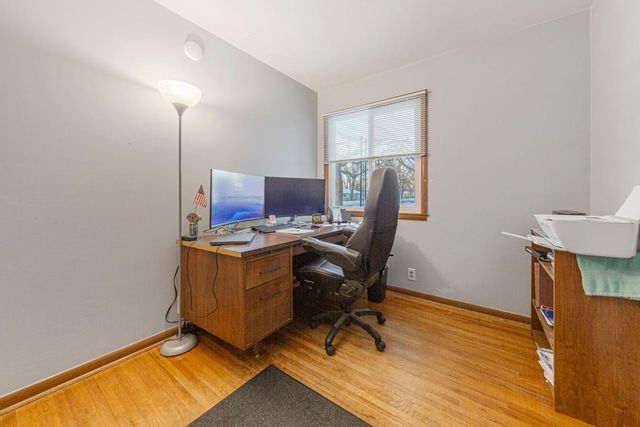 1221 Home Place, Faribault, MN 55021