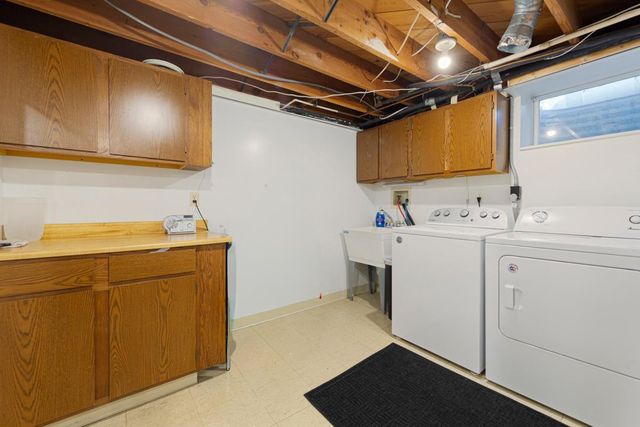 1221 Home Place, Faribault, MN 55021