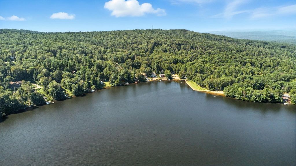 349 Hemlock Drive, Gilmanton, NH 03237